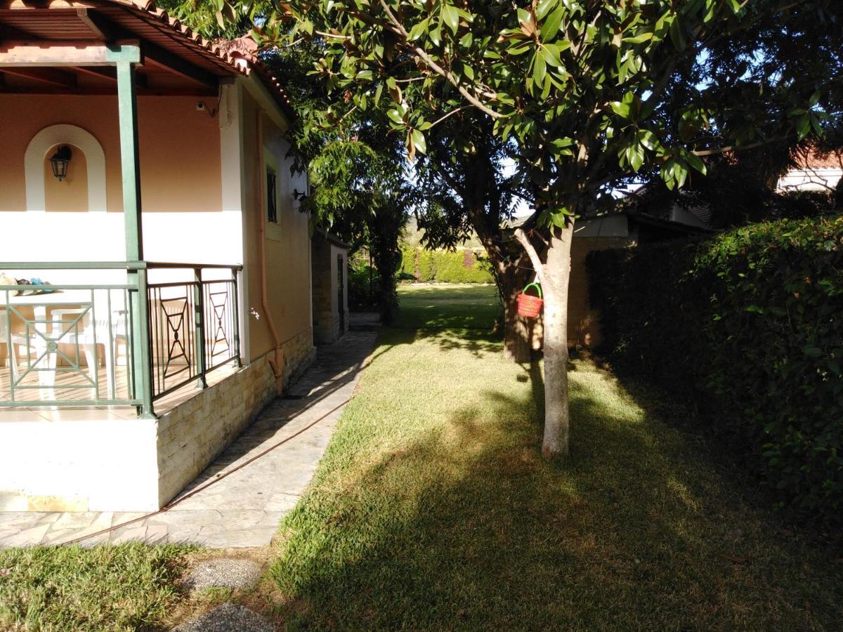 Golden Sea Villa Kalamata Bagian luar foto